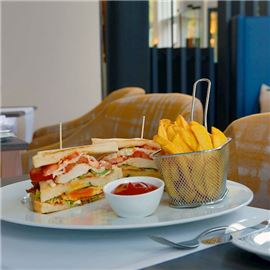 PURE Restaurant Offenbach - Clubsandwich